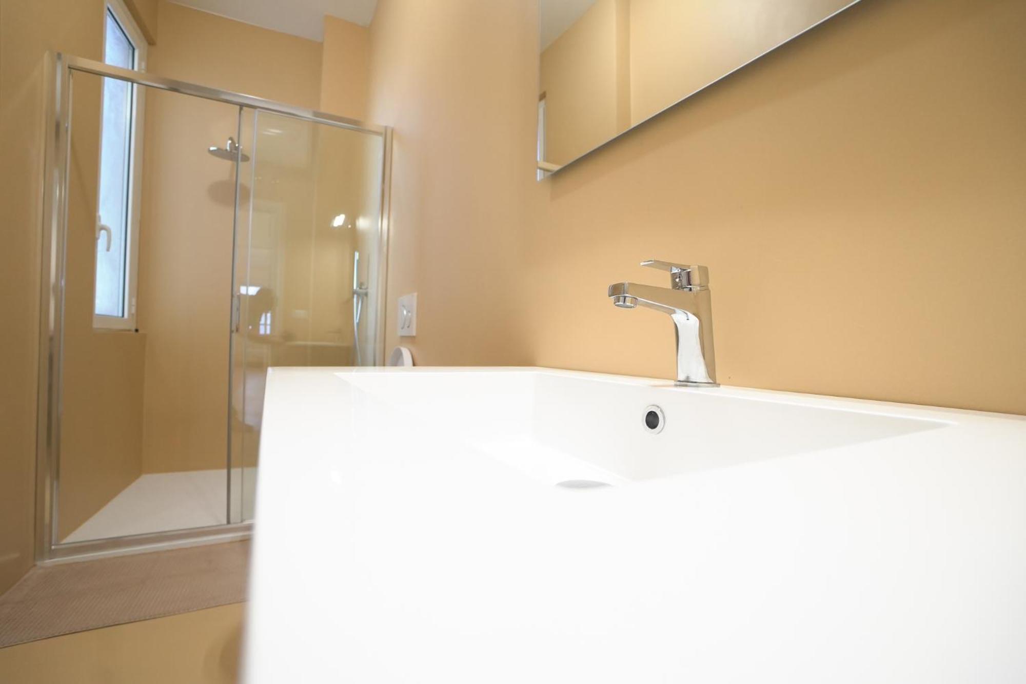 Brera Livings - Luxury Apartment, Full City Center Milán Exterior foto