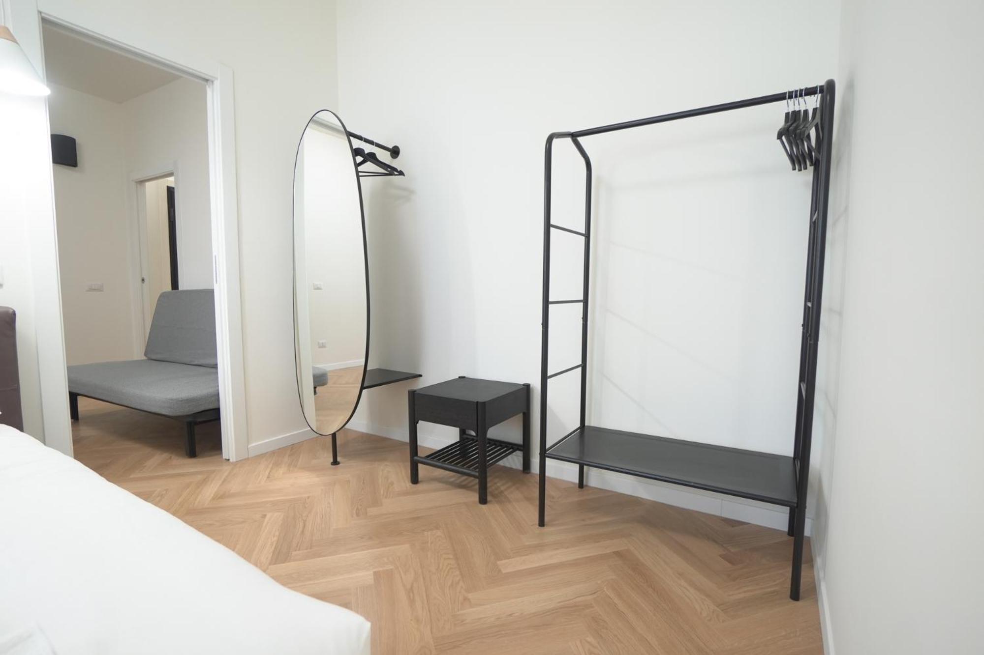Brera Livings - Luxury Apartment, Full City Center Milán Exterior foto