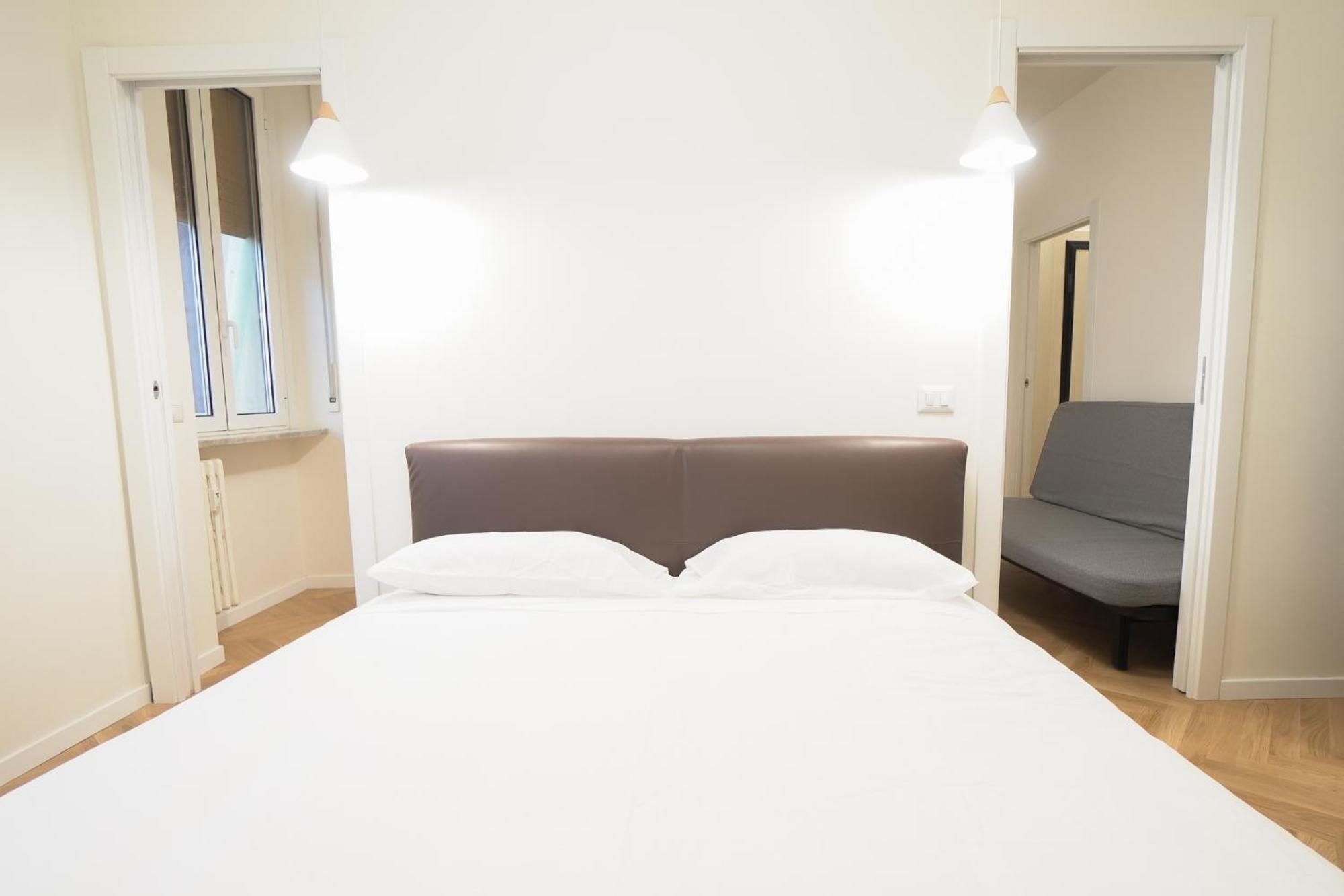 Brera Livings - Luxury Apartment, Full City Center Milán Exterior foto