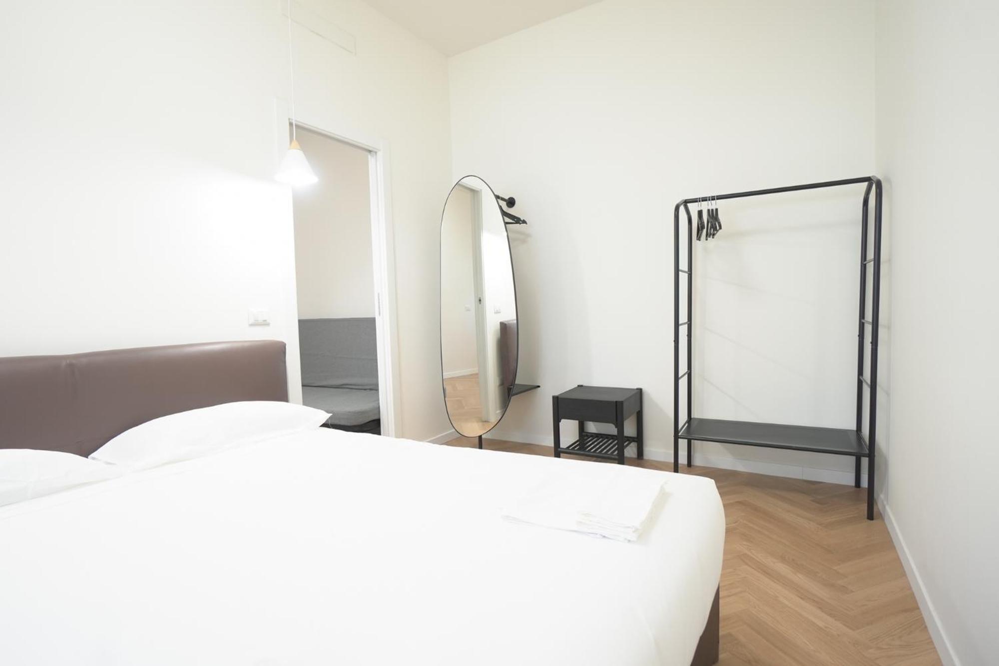 Brera Livings - Luxury Apartment, Full City Center Milán Exterior foto
